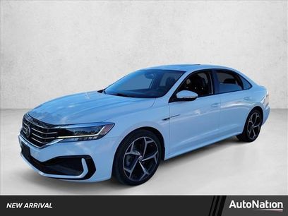 Used 2022 Volkswagen Passat 2.0T R-Line