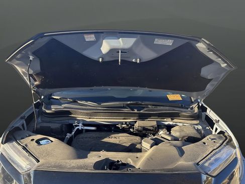 Certified 2024 Honda Ridgeline Sport image 35