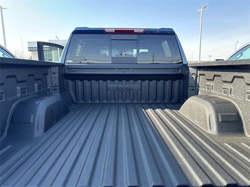 Used 2024 GMC Sierra 1500 SLT w/ SLT Premium Plus Package image 10