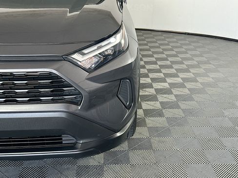 Used 2023 Toyota RAV4 LE FWD image 9