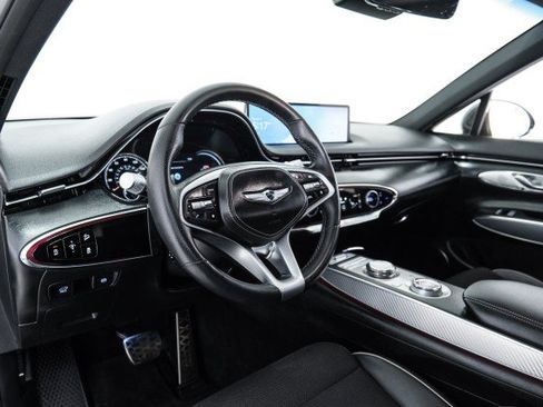 Used 2023 Genesis GV70 3.5T Sport AWD/4WD image 13