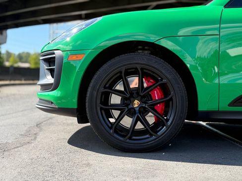 Used 2022 Porsche Macan GTS AWD/4WD image 10