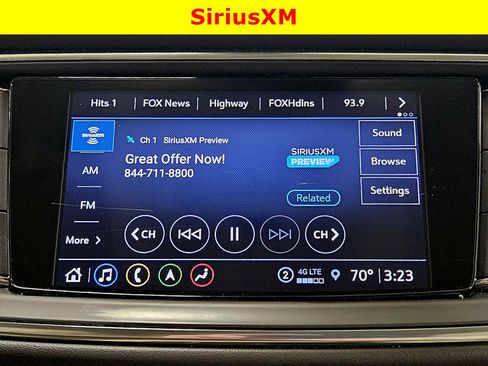 Used 2022 Buick Enclave Premium w/ Experience Buick Package image 18