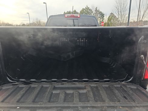 Used 2016 Chevrolet Colorado Z71 image 33