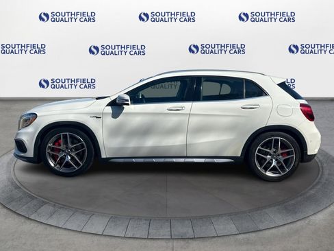 Used 2017 Mercedes-Benz GLA 45 AMG 4MATIC w/ Premium Package image 3