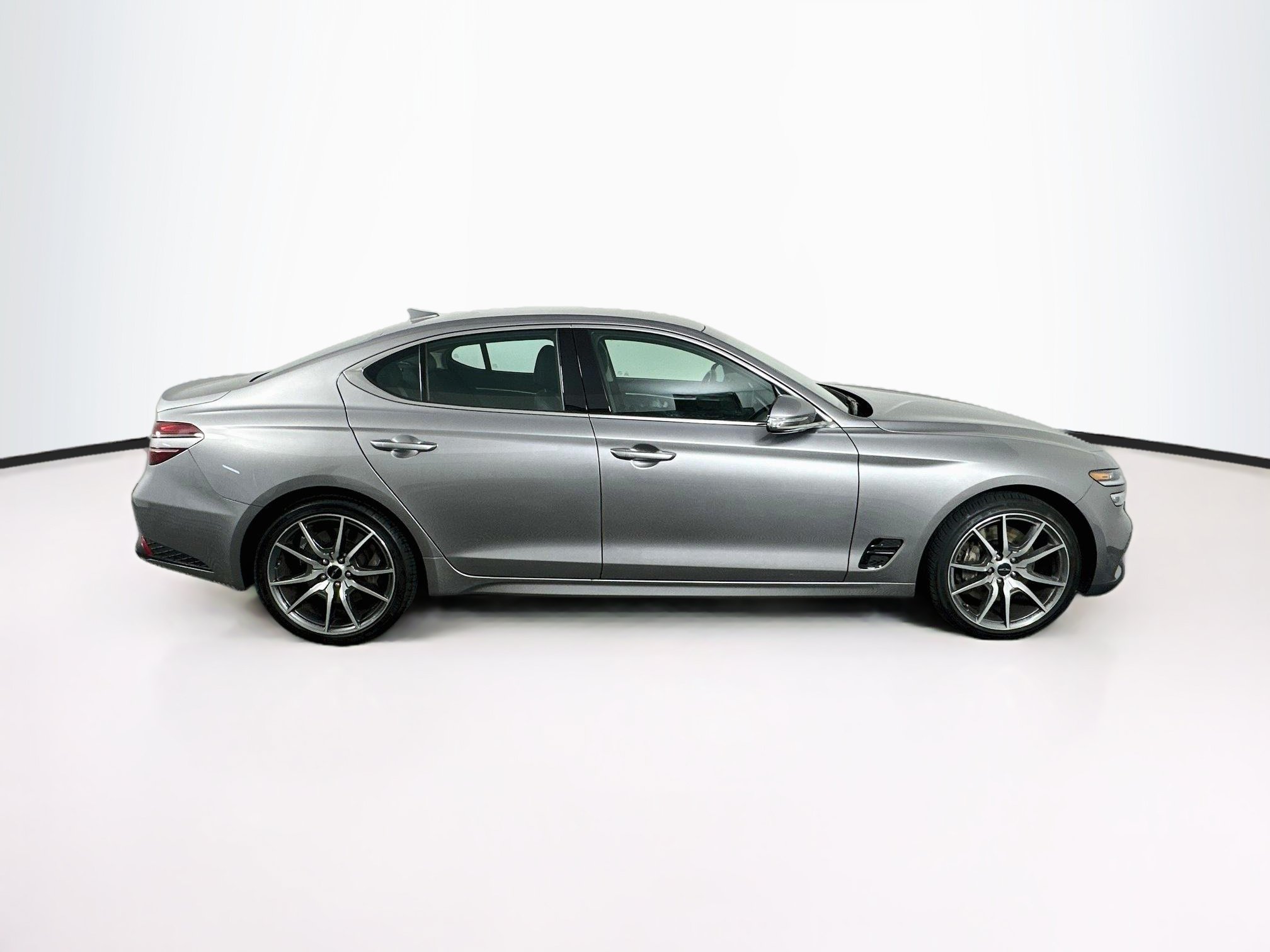Used 2026 Genesis G70 2.5T RWD image 10