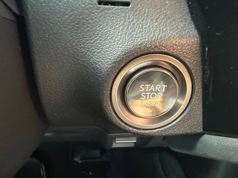 Used 2024 Lexus ES 250 w/ Premium Package AWD/4WD image 11