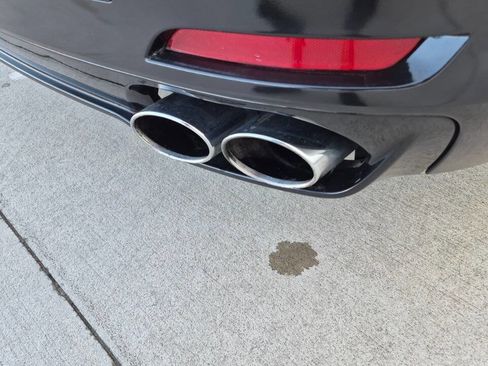 Used 2011 BMW ALPINA B7 w/ Driver Assistance Pkg image 30