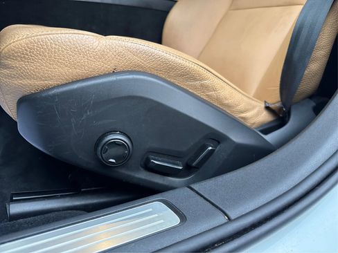 Used 2019 Volvo S90 T6 Momentum image 22