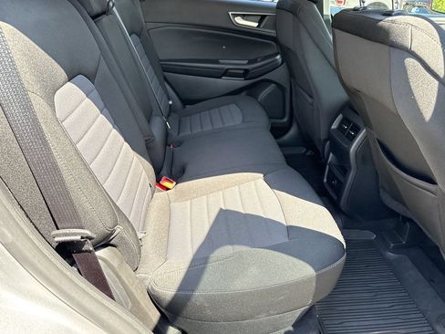 Used 2023 Ford Edge SE w/ Black Appearance Package AWD/4WD image 15