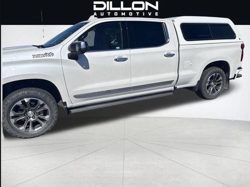 Used 2024 Chevrolet Silverado 1500 High Country w/ Technology Package AWD/4WD image 2