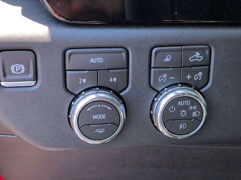 New 2026 GMC Sierra 1500 Elevation w/ Elevation Premium Package AWD/4WD image 18