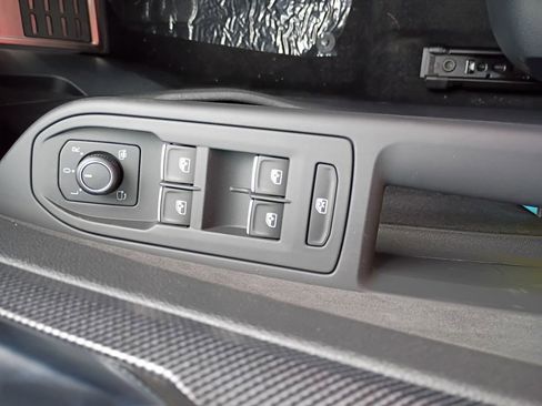 New 2025 Volkswagen GTI SE image 20