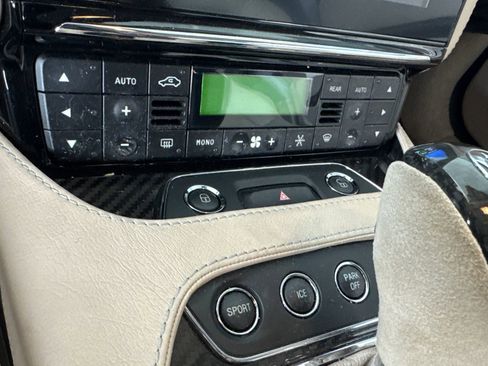 Used 2018 Maserati GranTurismo MC image 17