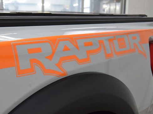 Used 2023 Ford F150 Raptor w/ Raptor Carbon Fiber Package AWD/4WD image 29
