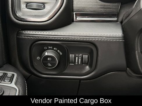Used 2023 RAM 2500 Limited AWD/4WD image 29