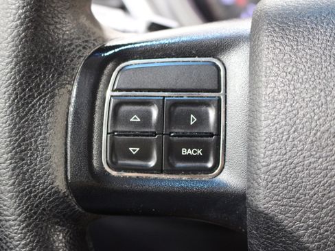 Used 2018 Dodge Journey SE FWD image 10
