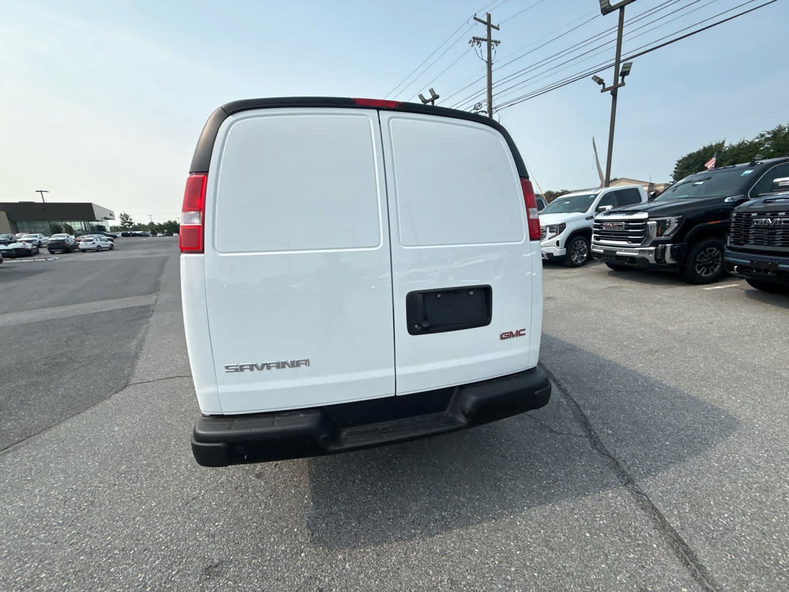 New 2026 GMC Savana 2500 w/ Driver Convenience Package RWD image 15