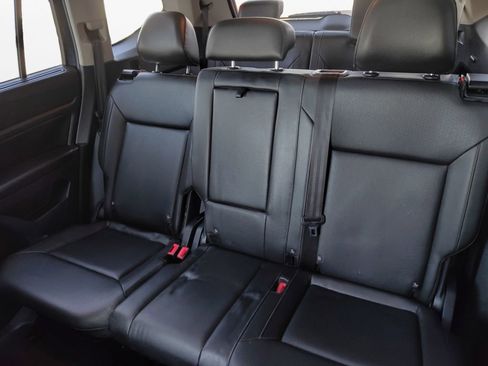 Used 2020 Volkswagen Atlas SEL R-Line image 22