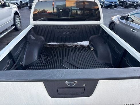 Used 2015 Nissan Frontier S image 5