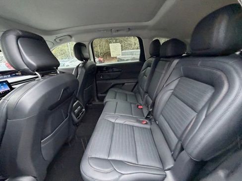 New 2026 Lincoln Nautilus Reserve w/ Jet Appearance Package image 12