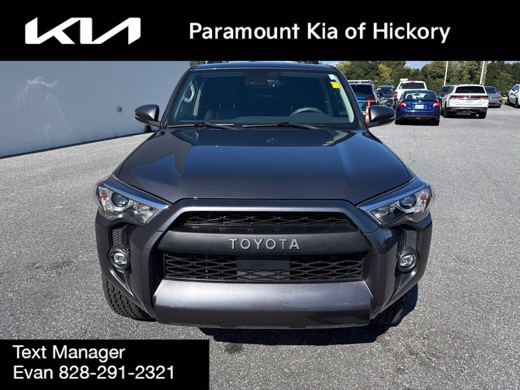 Used 2023 Toyota 4Runner SR5 Premium w/ Moonroof Package AWD/4WD image 2