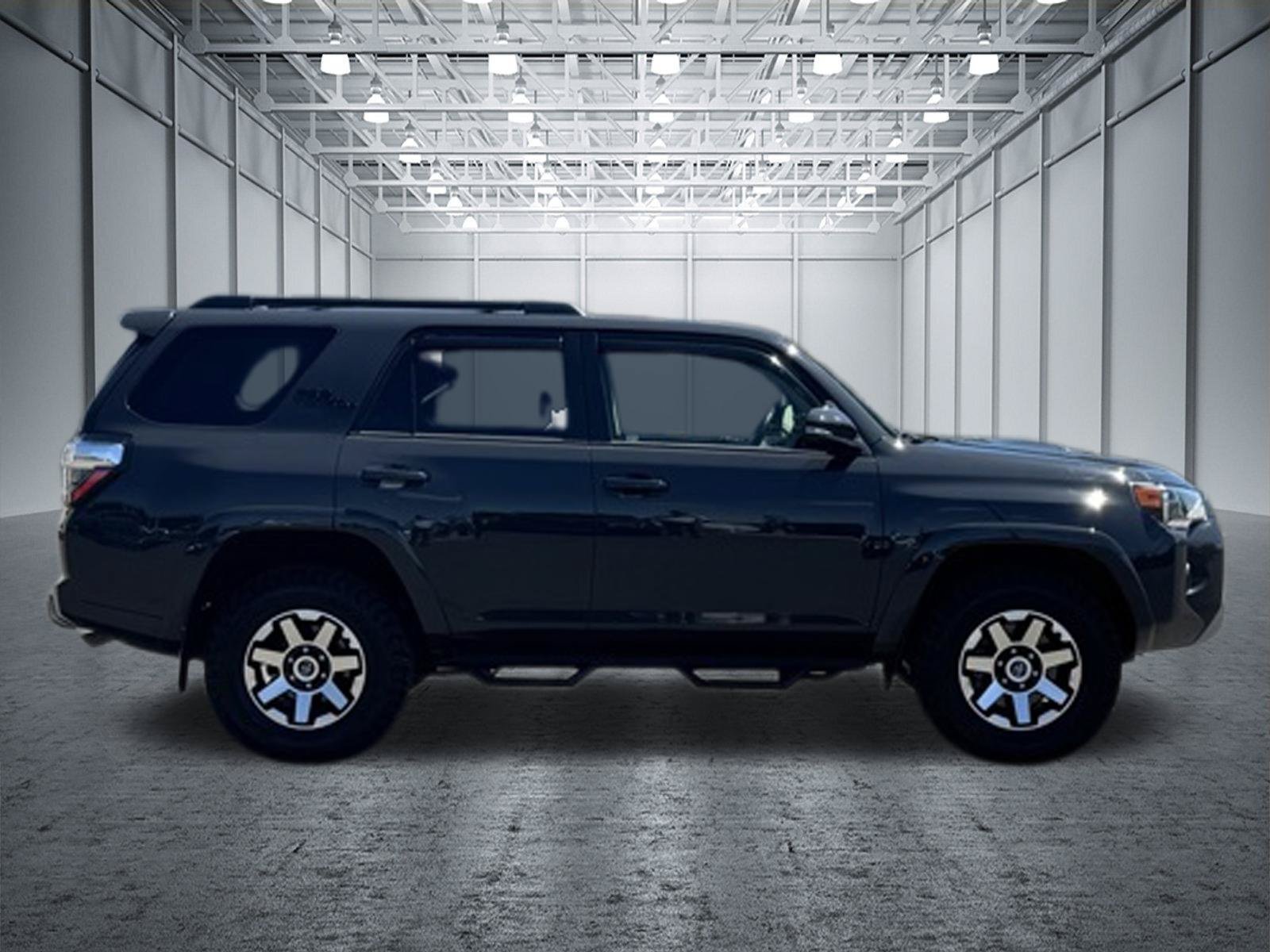 Used 2024 Toyota 4Runner TRD Off-Road Premium w/ Off Road Premium Plus Package AWD/4WD image 5