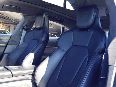 Certified 2022 Porsche Taycan 4 Cross Turismo image 5