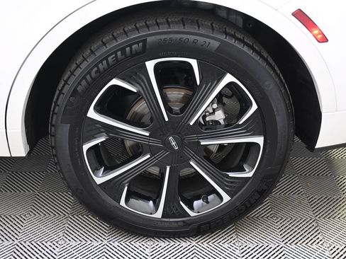 New 2026 Lincoln Nautilus Reserve AWD/4WD image 20