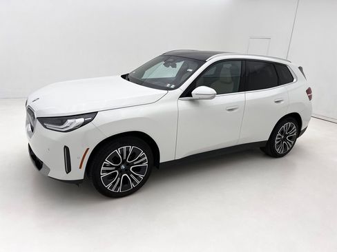 Certified 2025 BMW X3 xDrive30i w/ Convenience Package image 5