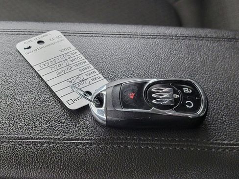 Used 2025 Buick Encore GX Preferred image 4