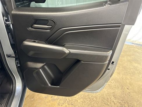 Used 2023 Chevrolet Colorado Trail Boss w/ Advanced Trailering Package image 24