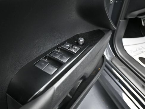Used 2026 Toyota Camry SE FWD image 11