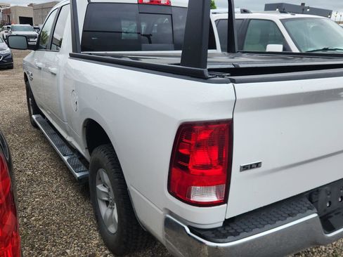 Used 2019 RAM 1500 Classic SLT AWD/4WD image 6