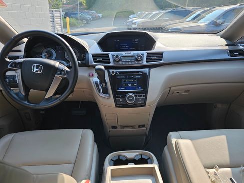 Used 2016 Honda Odyssey EX-L image 22