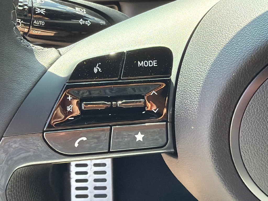 New 2026 Hyundai Elantra SEL Sport FWD image 25