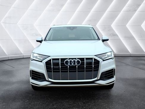 Used 2022 Audi Q7 Premium Plus image 8