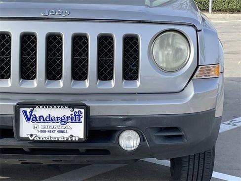 Used 2016 Jeep Patriot Sport w/ Power Value Group image 7