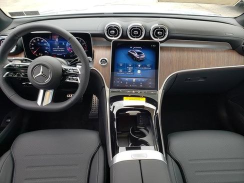 New 2025 Mercedes-Benz GLC 300 GLC 300 Coupe image 29