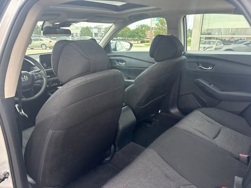 Used 2024 Honda Accord EX image 36