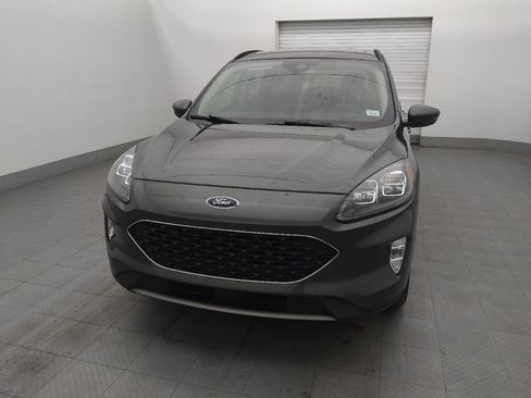 Used 2020 Ford Escape Titanium AWD/4WD image 15