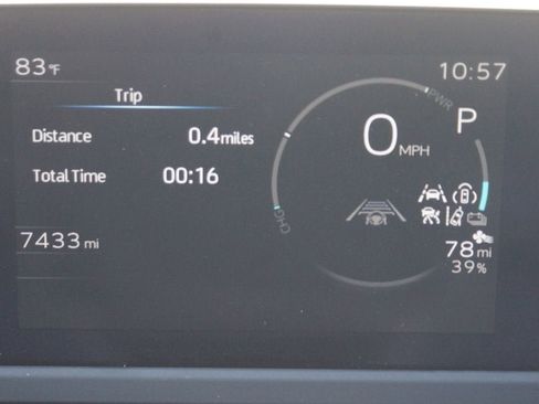 Used 2024 Toyota bZ4X FWD image 4