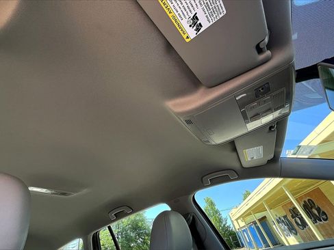 Used 2019 Volkswagen Golf Alltrack S image 15