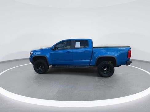 Used 2022 Chevrolet Colorado ZR2 w/ ZR2 Dusk Special Edition image 6