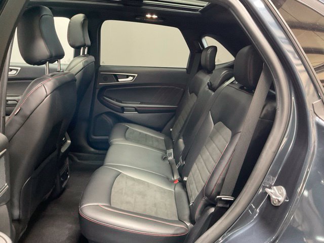 Used 2024 Ford Edge ST-Line AWD/4WD image 19