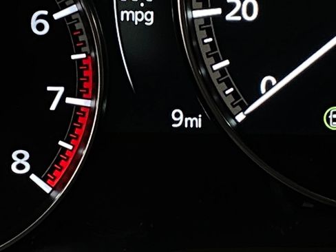 New 2025 MAZDA CX-30 AWD 2.5 S w/ Select Sport Pkg image 17