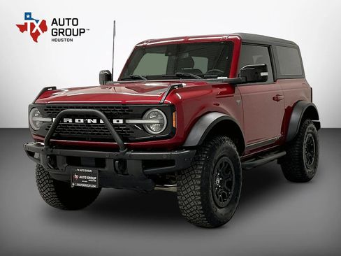 Used 2021 Ford Bronco First Edition AWD/4WD image 3