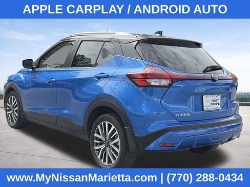 Used 2023 Nissan Kicks SV image 2