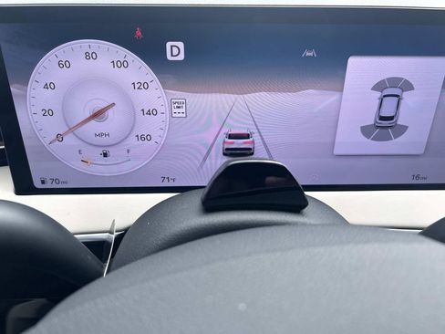 New 2026 Genesis GV70 2.5T Select image 38