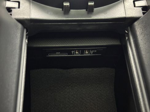 Used 2022 Mercedes-Benz G 63 AMG Squared w/ AMG Night Package Plus image 41